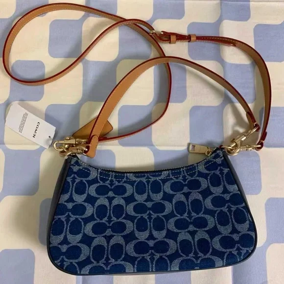Coach Signature Blue and Tan Shoulder Bag - Picture 2 of 6